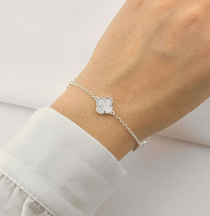 Lucky Light Clover