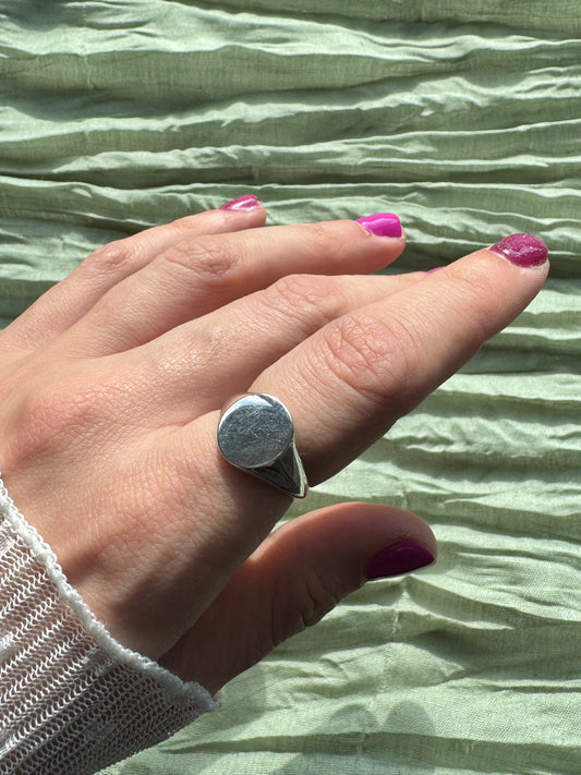 Aura Lumi Oval
